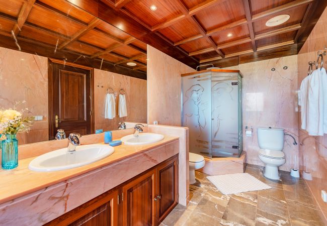 Villa in Pollensa / Pollença - Luxury Villa EL VILA 133 Ref. VP88 Villa in Pollensa / Pollença - Luxury Villa EL VILA 133 Ref. VP88