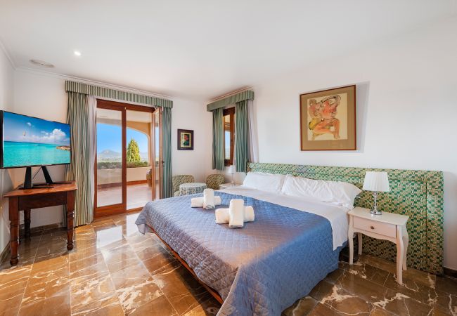 Villa in Pollensa / Pollença - Luxury Villa EL VILA 133 Ref. VP88 Villa in Pollensa / Pollença - Luxury Villa EL VILA 133 Ref. VP88