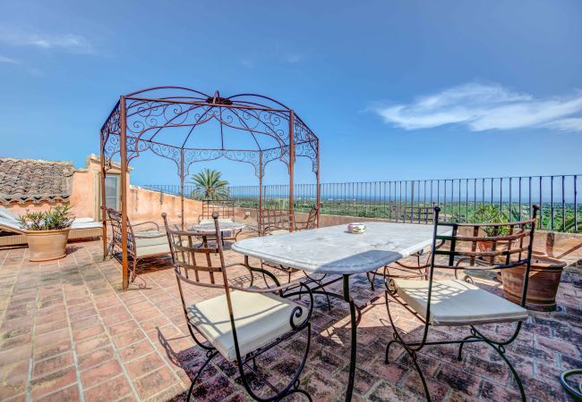 Country house in Felanitx - S'horta Rustica 12 suite,Finca 5StarsHome Mallorca Country house in Felanitx - S'horta Rustica 12 suite,Finca 5StarsHome Mallorca