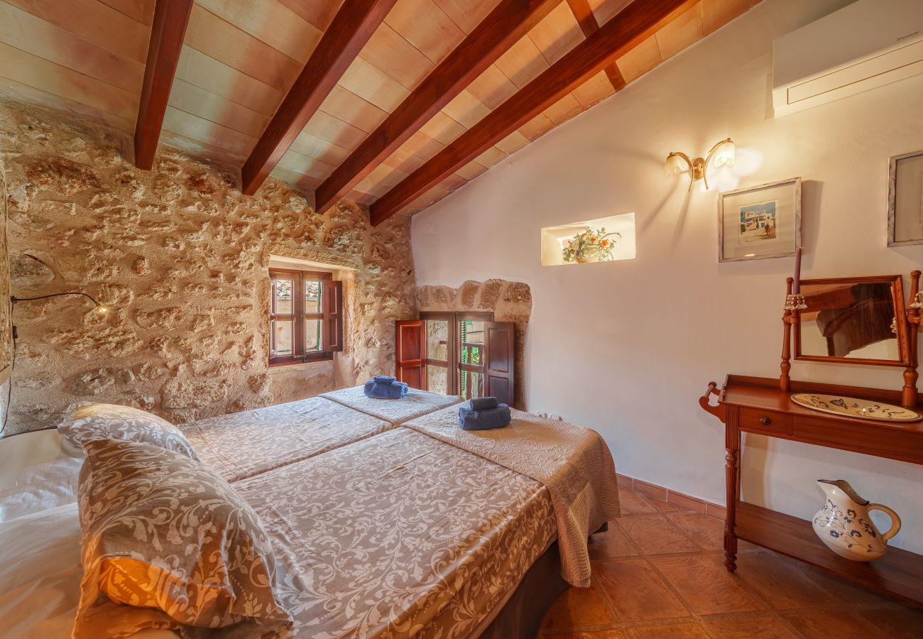 Townhouse in Ariany - E429 Ca na Sabatera by Mallorca Villa Selection