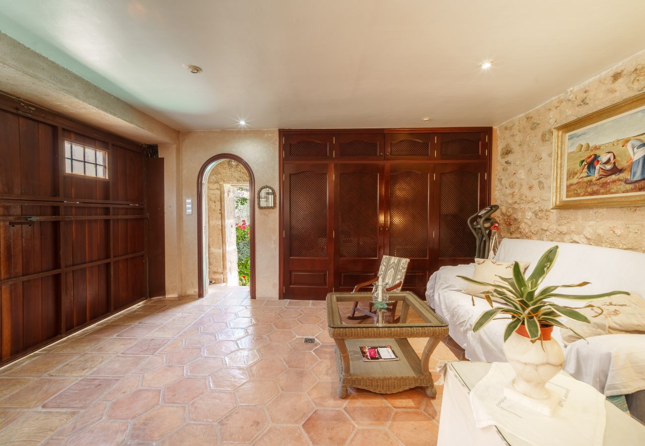 Townhouse in Ariany - E429 Ca na Sabatera by Mallorca Villa Selection