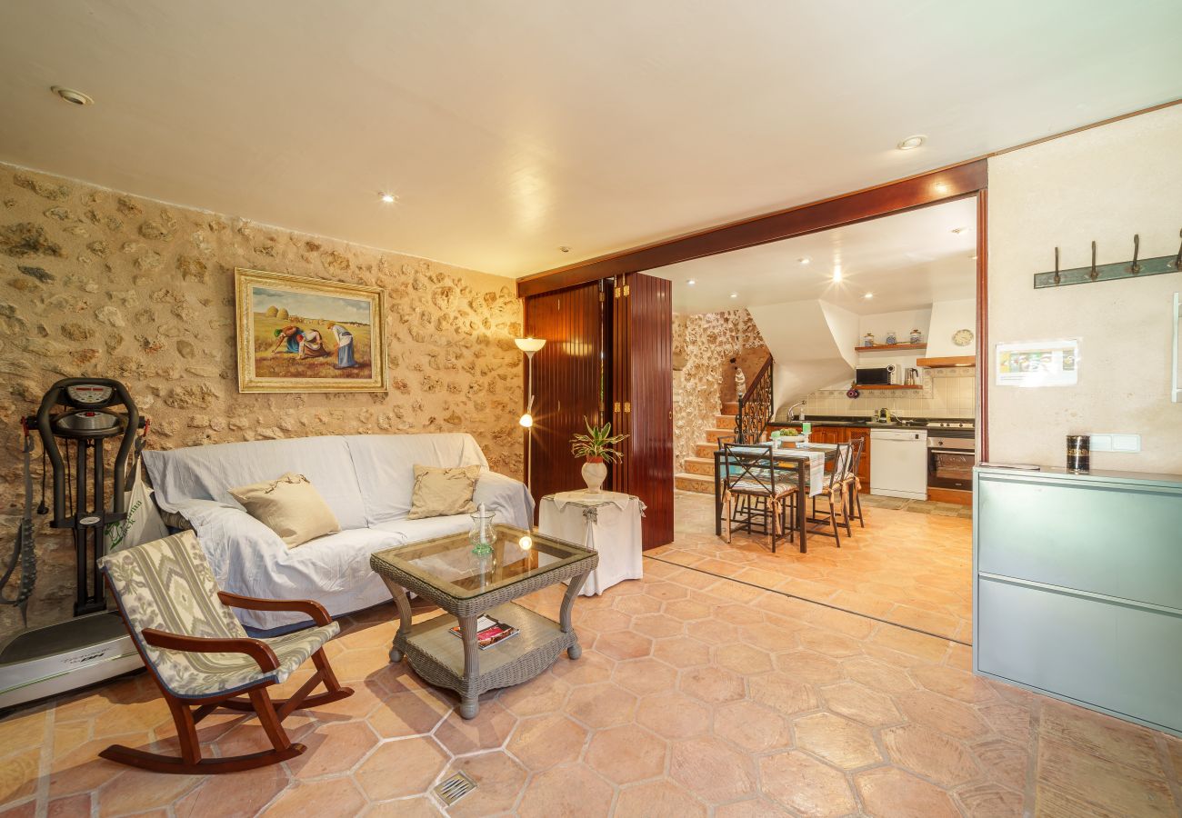 Townhouse in Ariany - E429 Ca na Sabatera by Mallorca Villa Selection