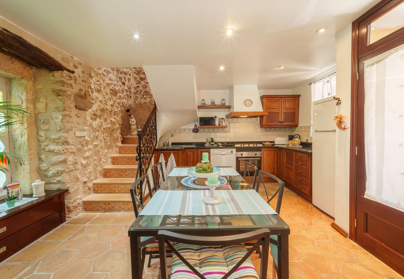 Townhouse in Ariany - E429 Ca na Sabatera by Mallorca Villa Selection