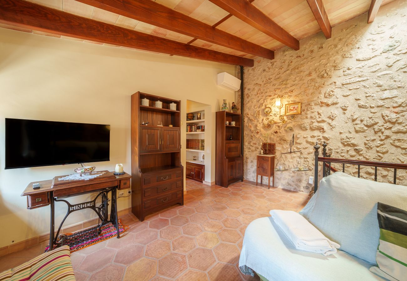 Townhouse in Ariany - E429 Ca na Sabatera by Mallorca Villa Selection