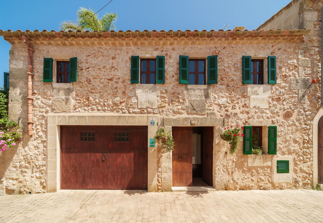 Townhouse in Ariany - E429 Ca na Sabatera by Mallorca Villa Selection