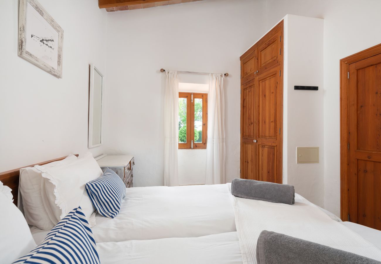Villa in Sa Pobla - Your Island Villa Jaume Crestatx