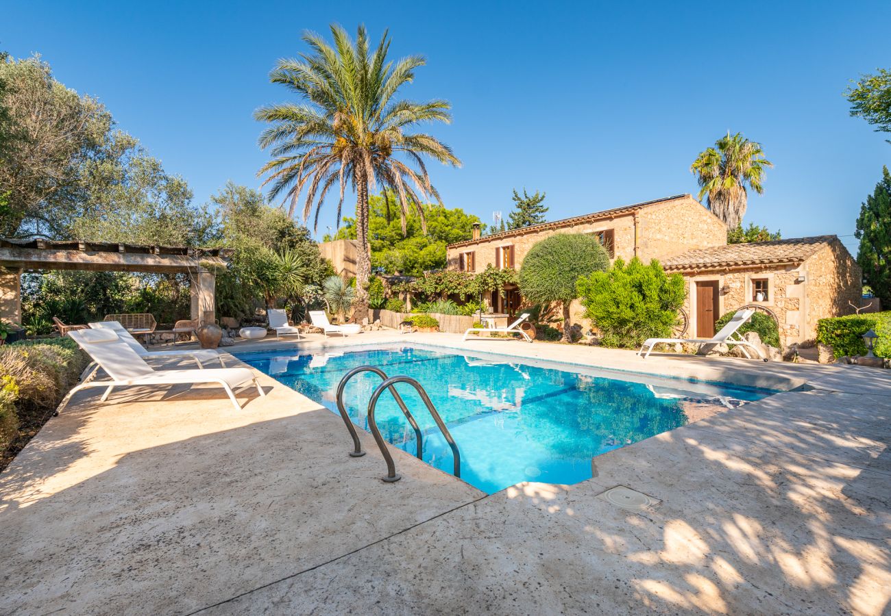 Country house in Cas Concos - Finca Can Quadrat by Mallorca House Rent