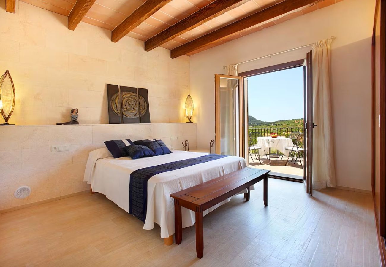 Country house in Felanitx - YourHouse Albercoquer